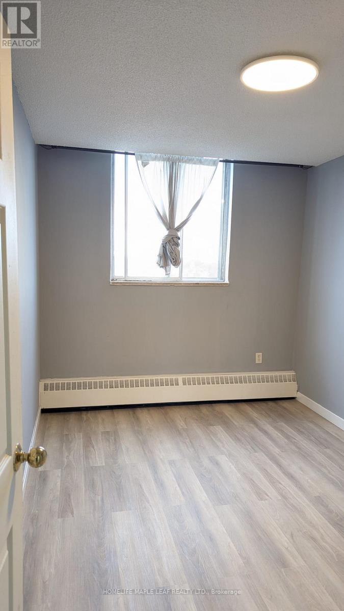 1211 - 200 Lotherton Pathway, Toronto, Ontario  M6B 2G8 - Photo 40 - W12482052