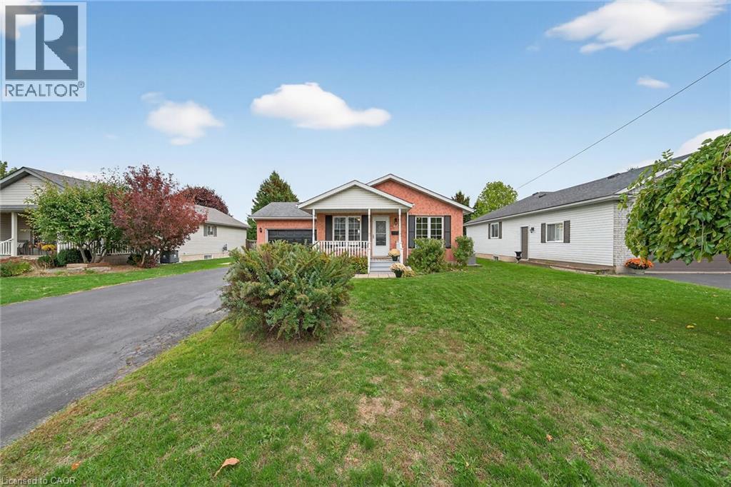 613 Tamarac Street, Dunnville, Ontario  N1A 2E2 - Photo 3 - 40782061