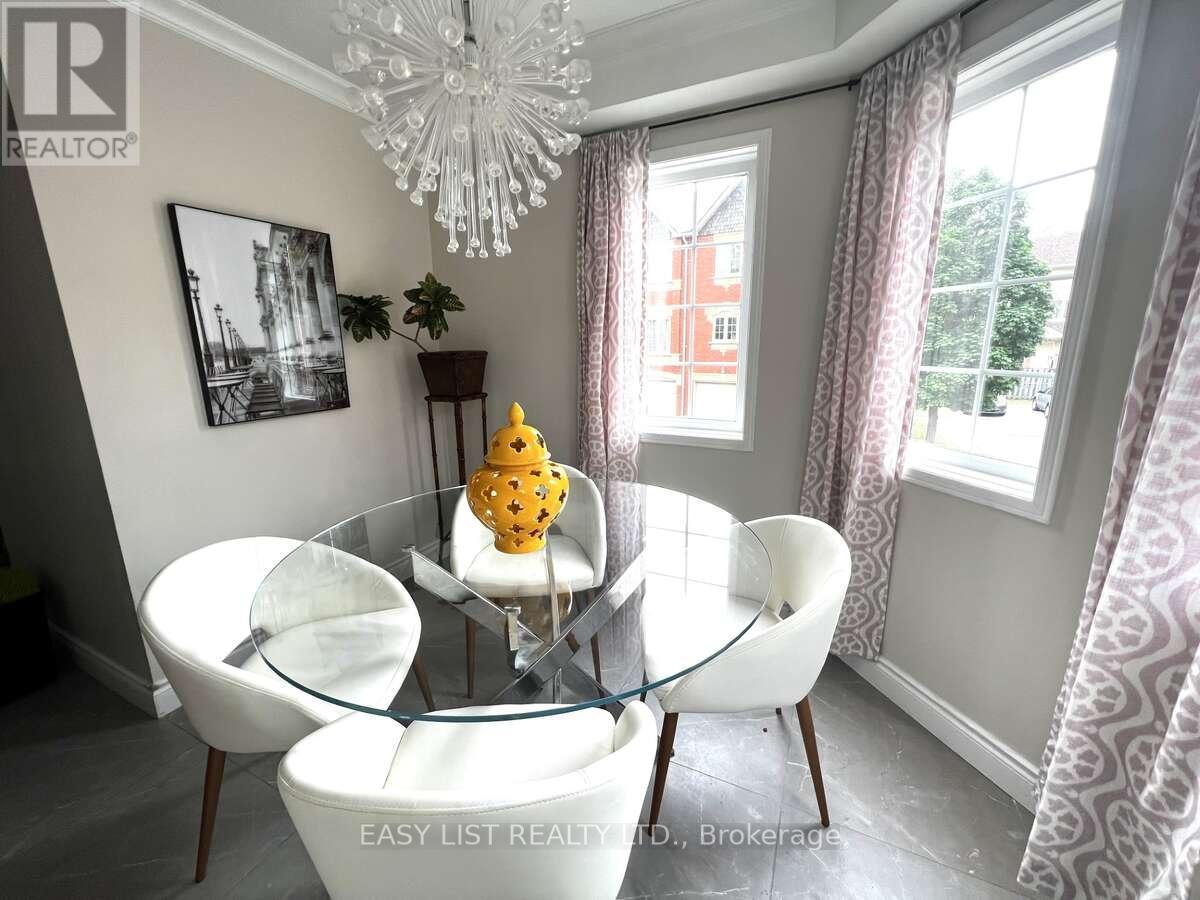 74 - 95 Weldrick Road E, Richmond Hill, Ontario  L4C 0H6 - Photo 11 - N12482236