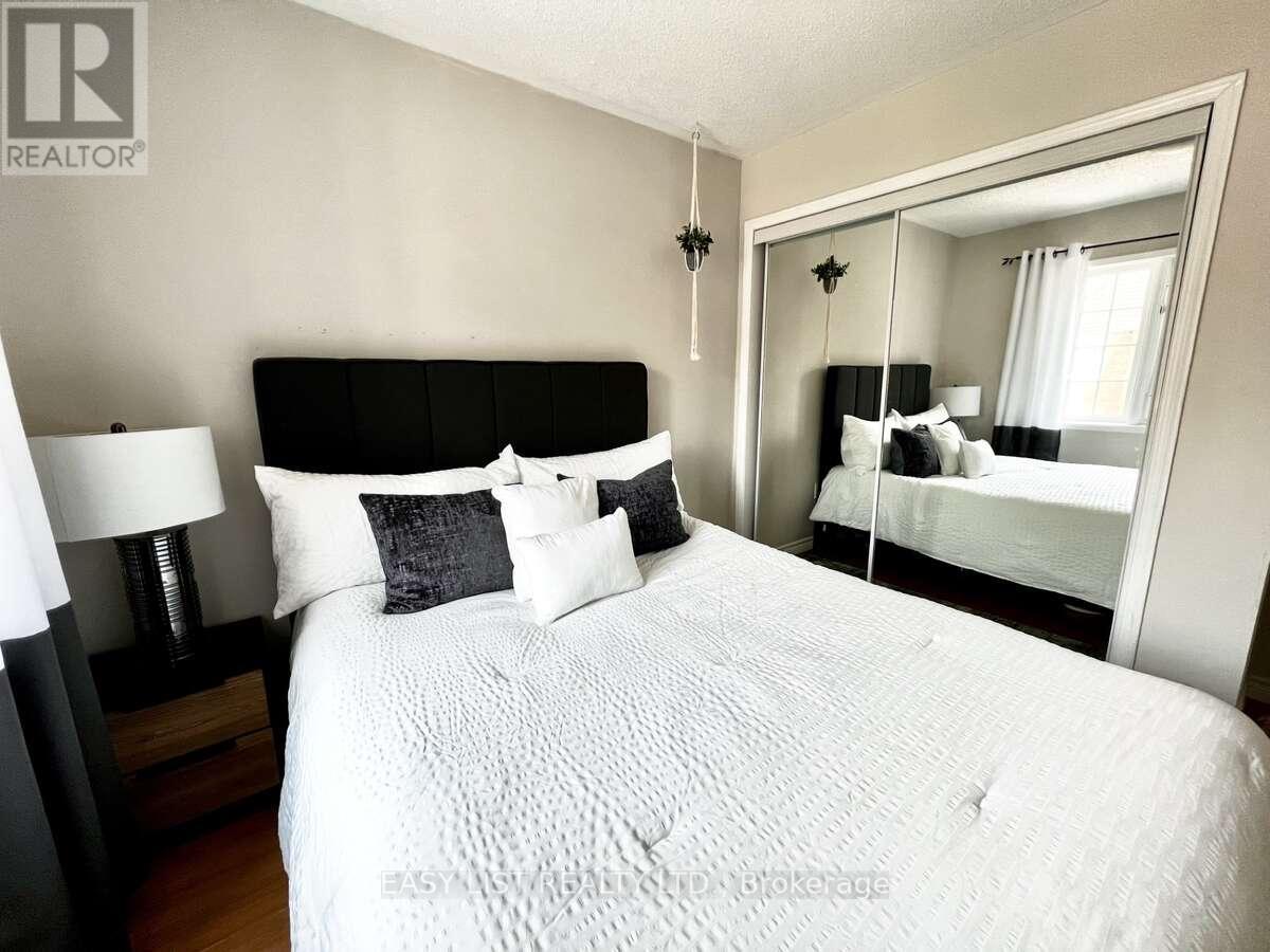 74 - 95 Weldrick Road E, Richmond Hill, Ontario  L4C 0H6 - Photo 19 - N12482236