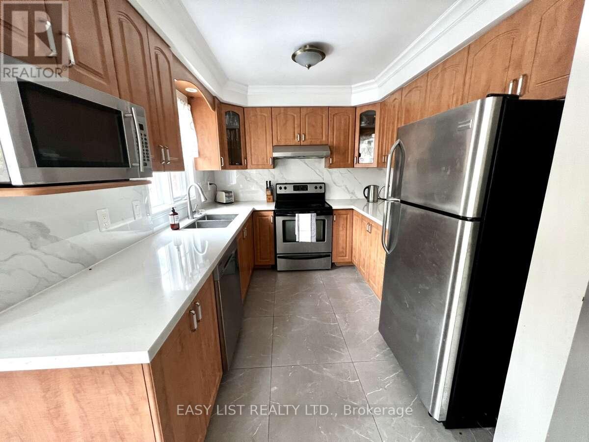 74 - 95 Weldrick Road E, Richmond Hill, Ontario  L4C 0H6 - Photo 9 - N12482236