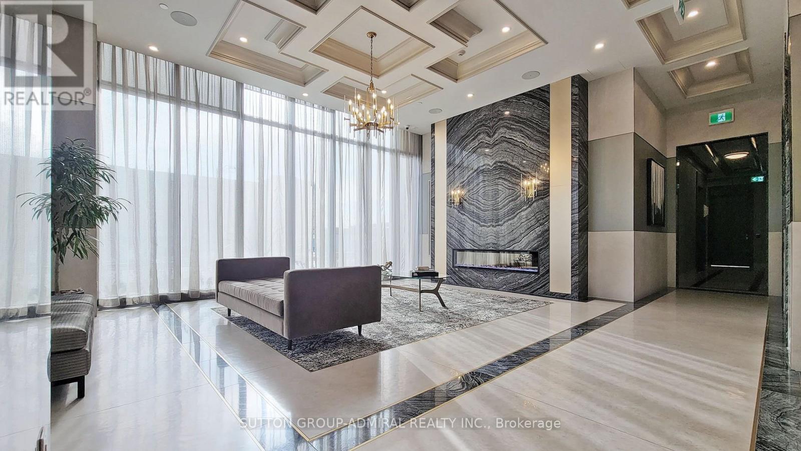 716 - 10 Gatineau Drive, Vaughan, Ontario  L4J 0L2 - Photo 3 - N12482250
