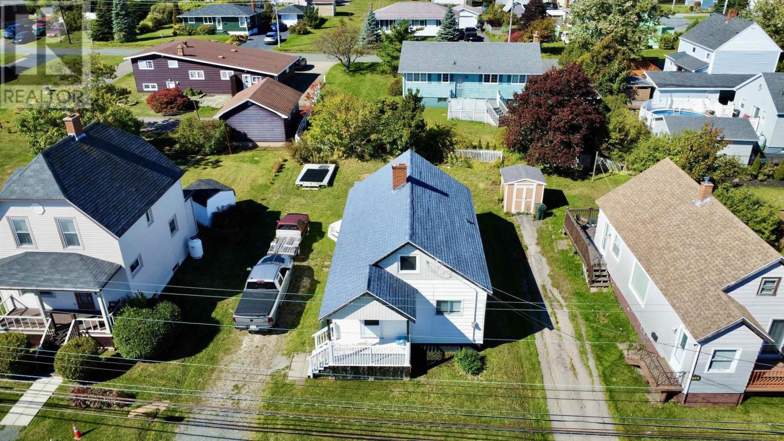 18 Highland Street, Glace Bay, Nova Scotia  B1A 2T5 - Photo 1 - 202524649
