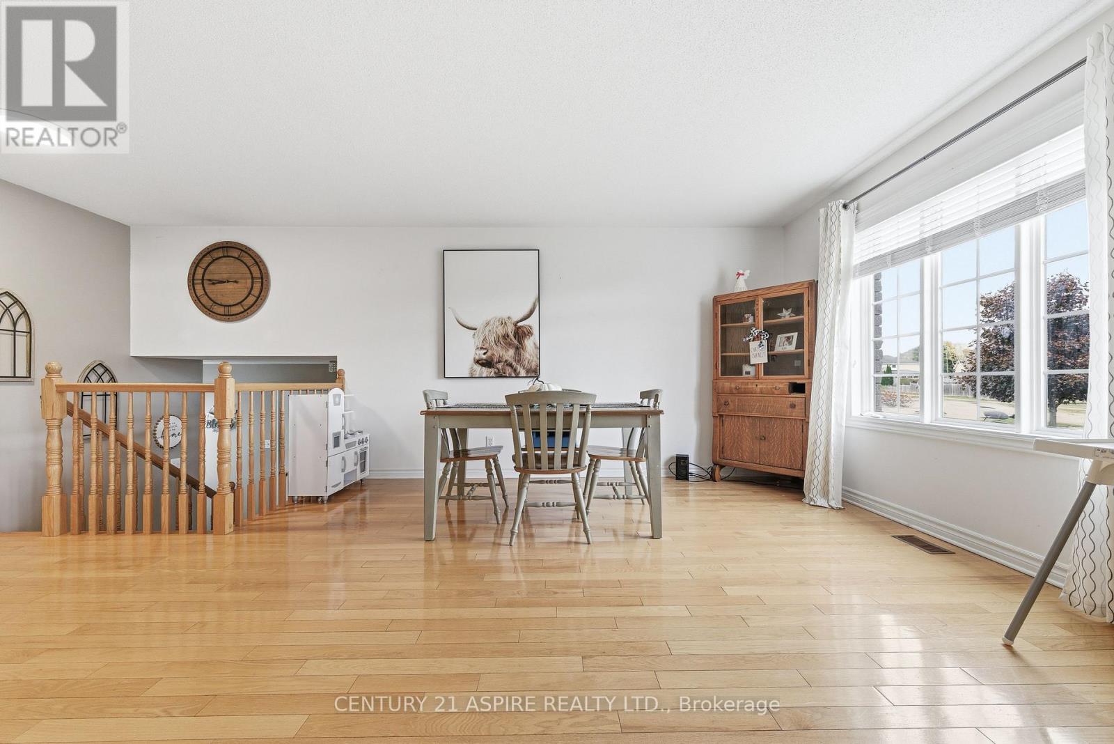 527 Angus Campbell Drive, Pembroke, Ontario  K8A 8K6 - Photo 10 - X12482266