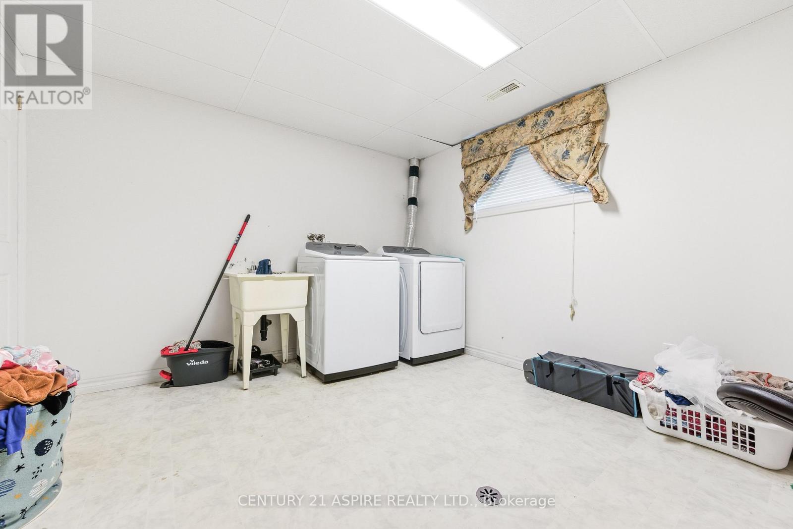 527 Angus Campbell Drive, Pembroke, Ontario  K8A 8K6 - Photo 34 - X12482266