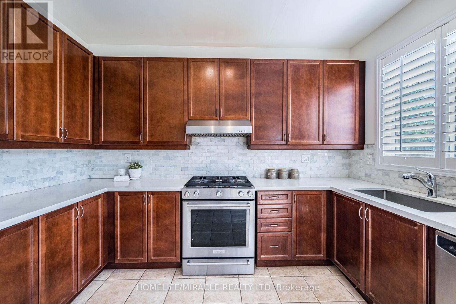 851 Bennett Boulevard, Milton, Ontario  L9T 6X9 - Photo 18 - W12482216