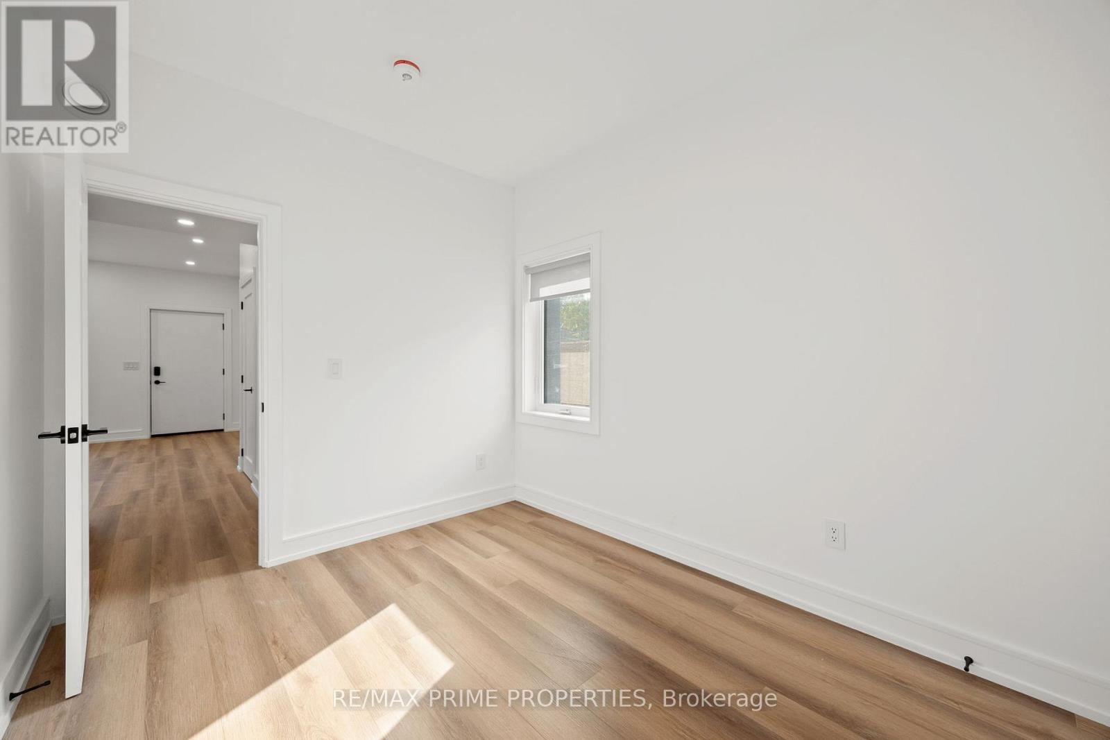 202 - 43 Batavia Avenue, Toronto, Ontario  M6N 4A1 - Photo 11 - W12482220