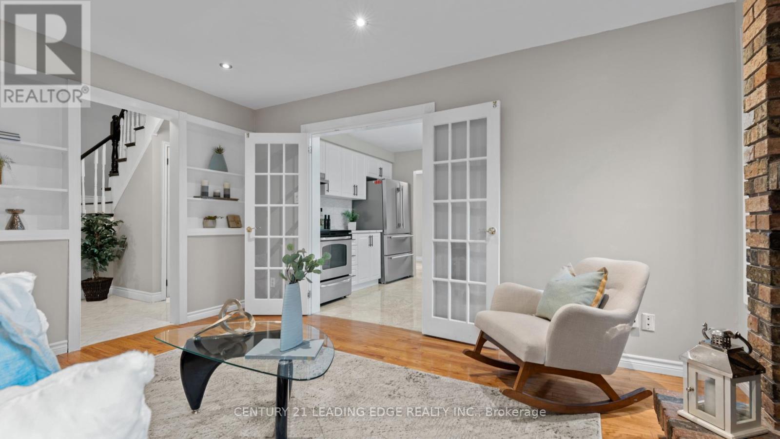 42 Tanager Square, Brampton, Ontario  L6Z 1X2 - Photo 8 - W12482226
