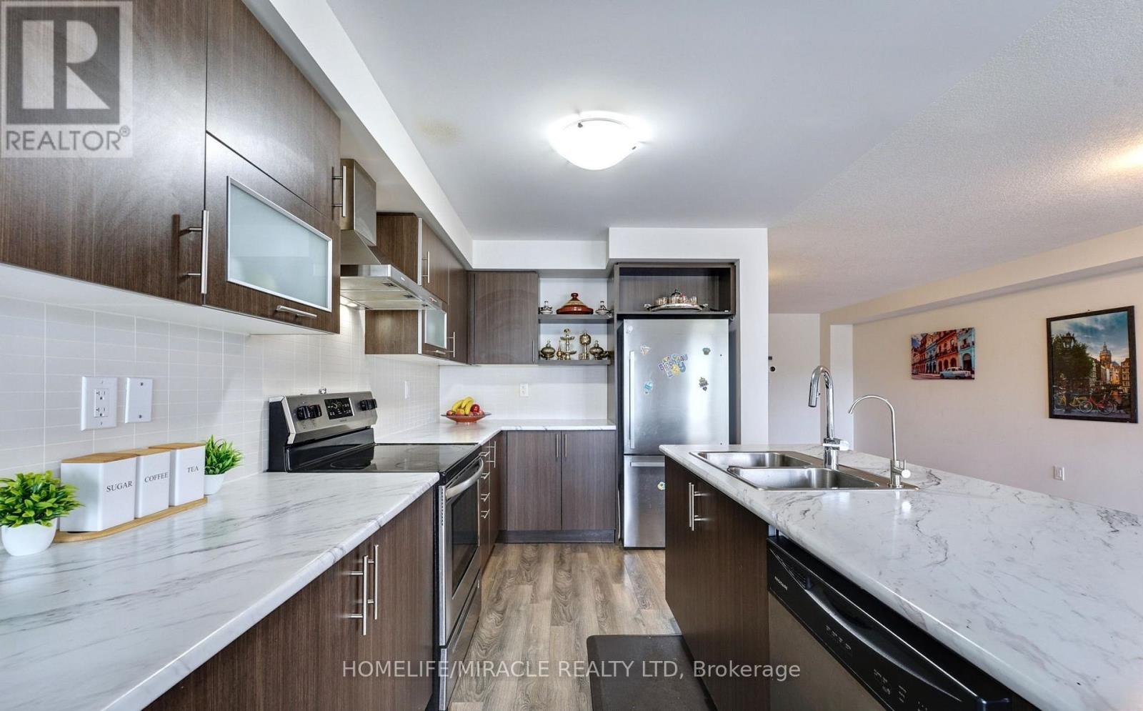 108 Golden Spring Drive, Brampton, Ontario  L7A 4N7 - Photo 15 - W12482232
