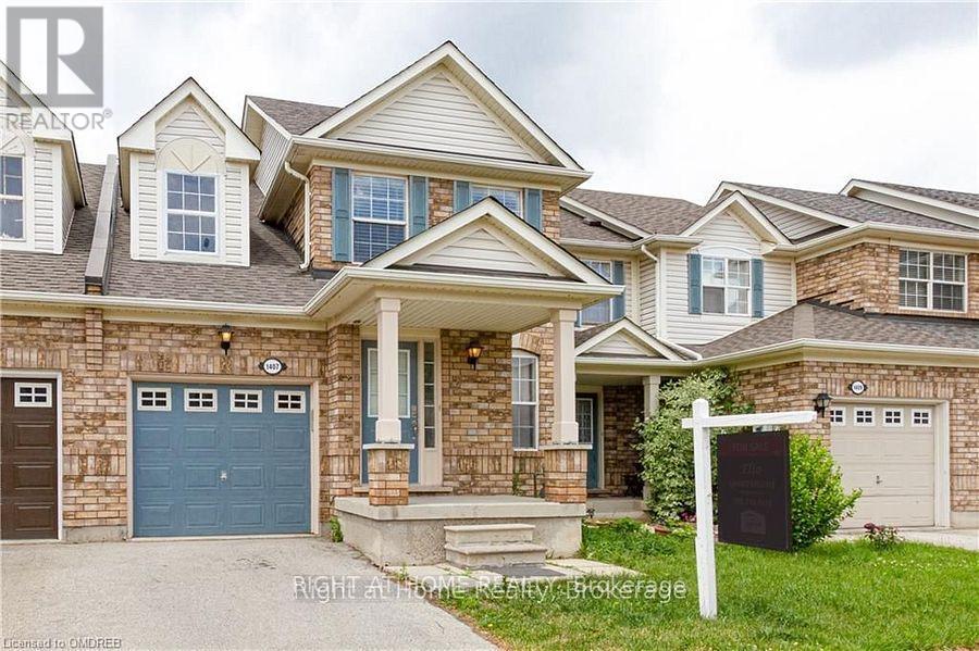 <div class="slider-price">$849,000</div><p>1407 Mcdermott Way N, Milton, Ontario</p>