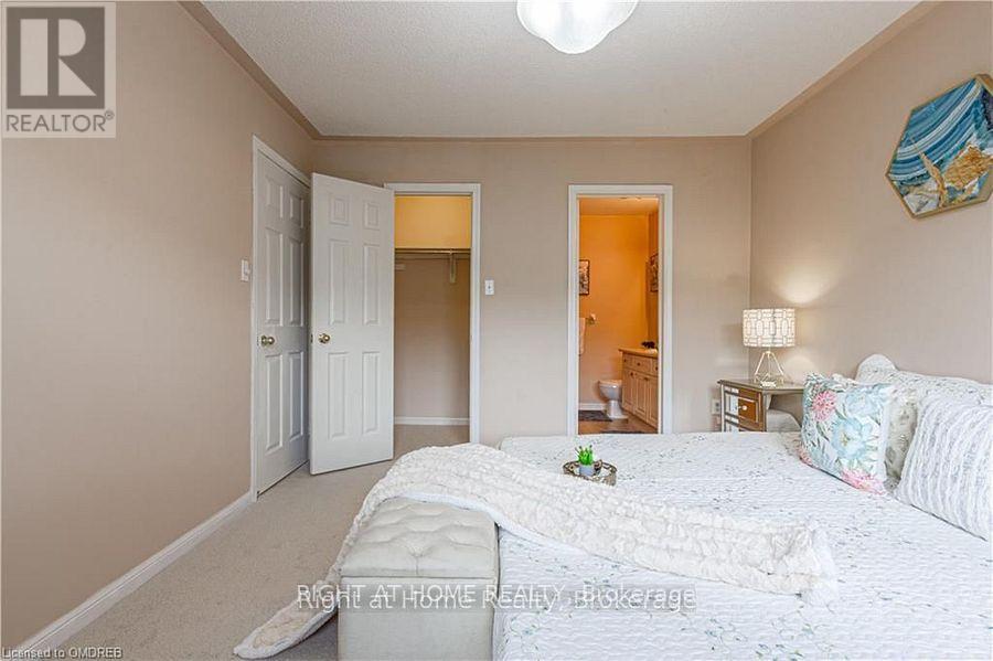 1407 Mcdermott Way N, Milton, Ontario  L9T 6L6 - Photo 14 - W12482238