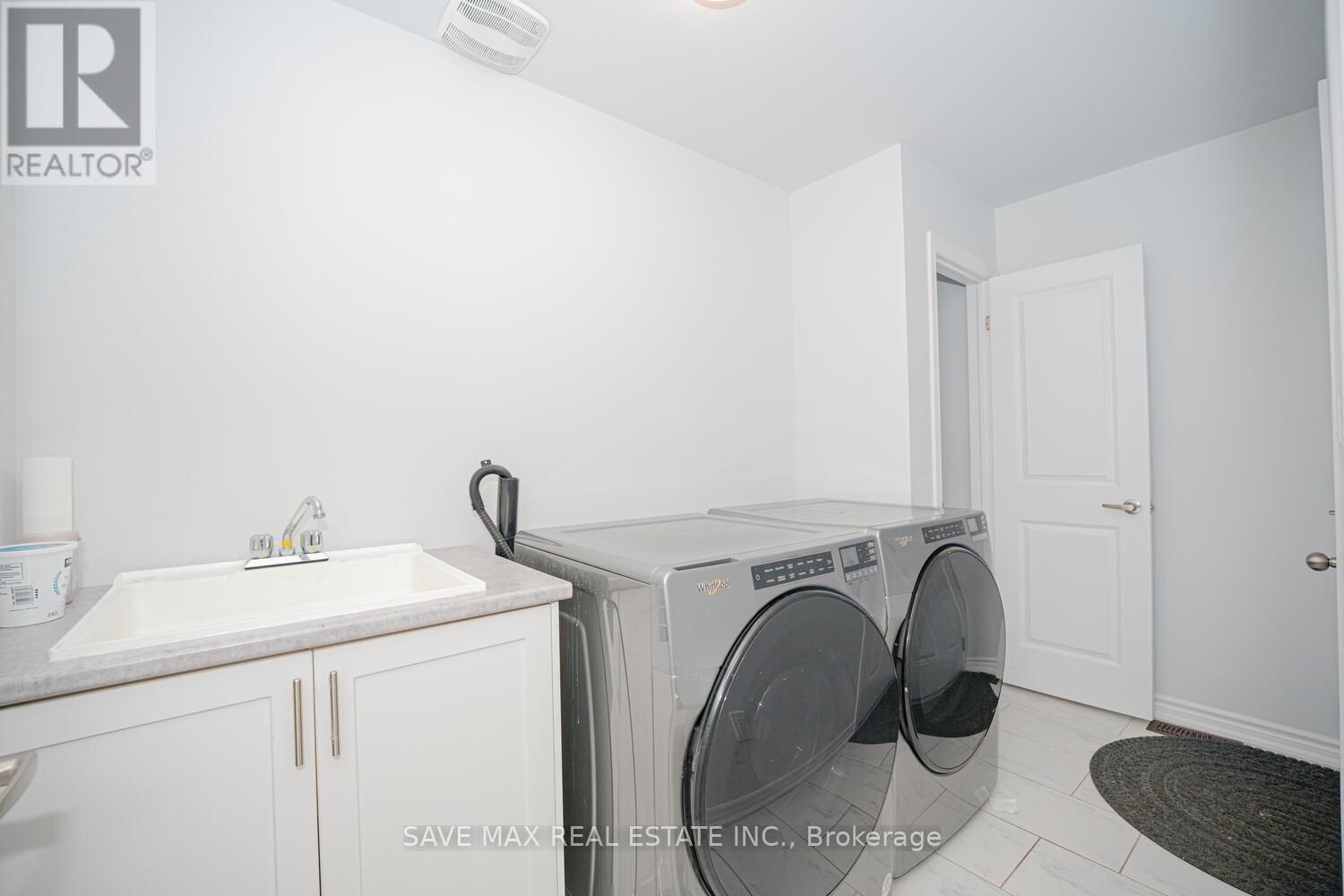 77 Minnock Street, Caledon, Ontario  L7C 4K8 - Photo 41 - W12482239
