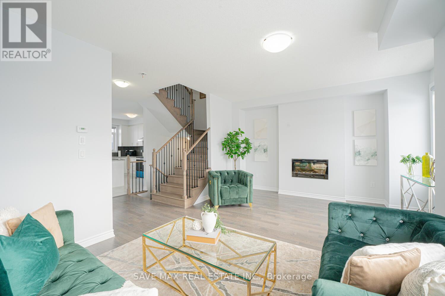 77 Minnock Street, Caledon, Ontario  L7C 4K8 - Photo 43 - W12482239