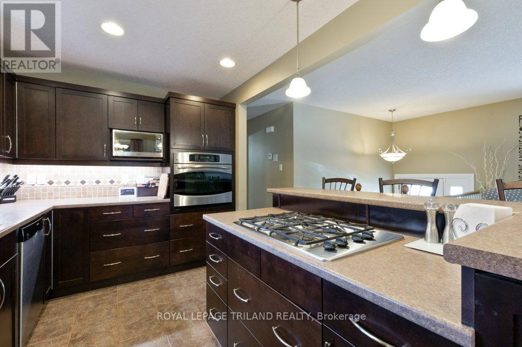 101 Confederation Drive, St. Thomas, Ontario  N5P 3P6 - Photo 22 - X12482265