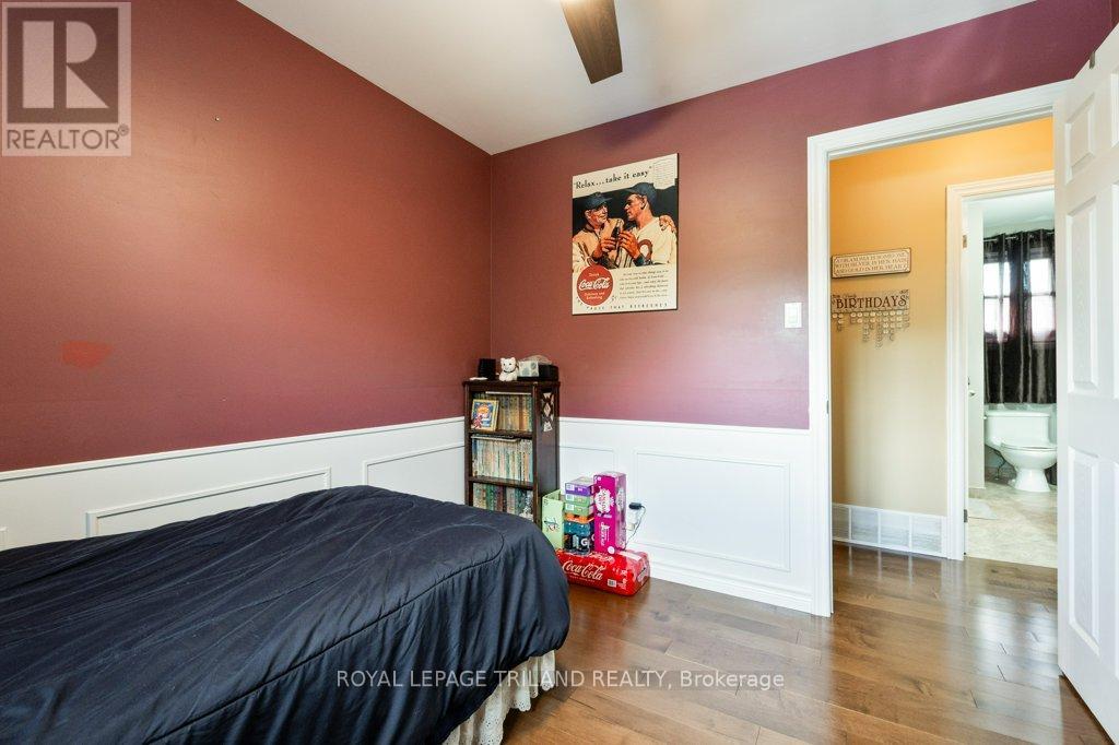 101 Confederation Drive, St. Thomas, Ontario  N5P 3P6 - Photo 34 - X12482265