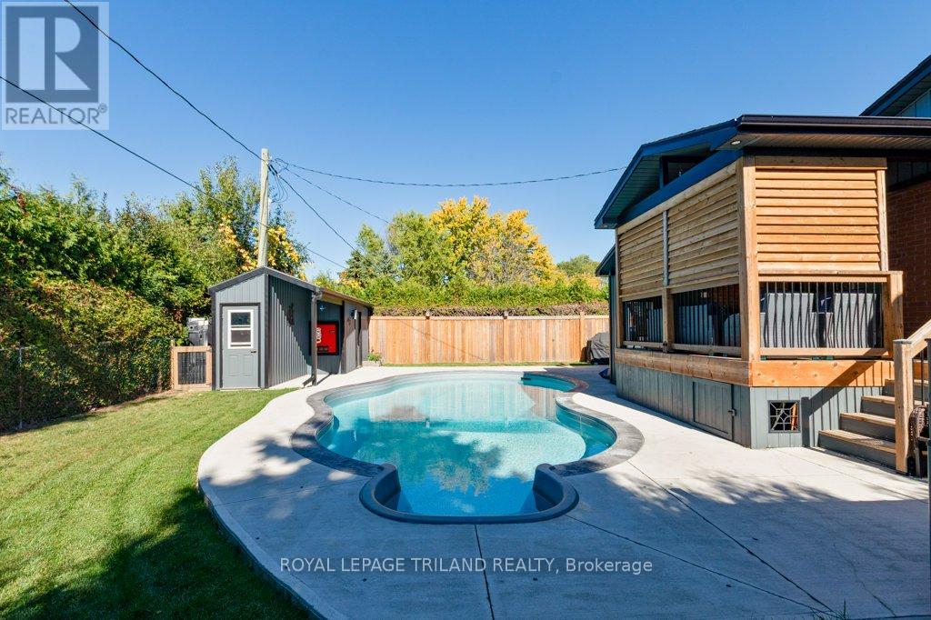 101 Confederation Drive, St. Thomas, Ontario  N5P 3P6 - Photo 6 - X12482265