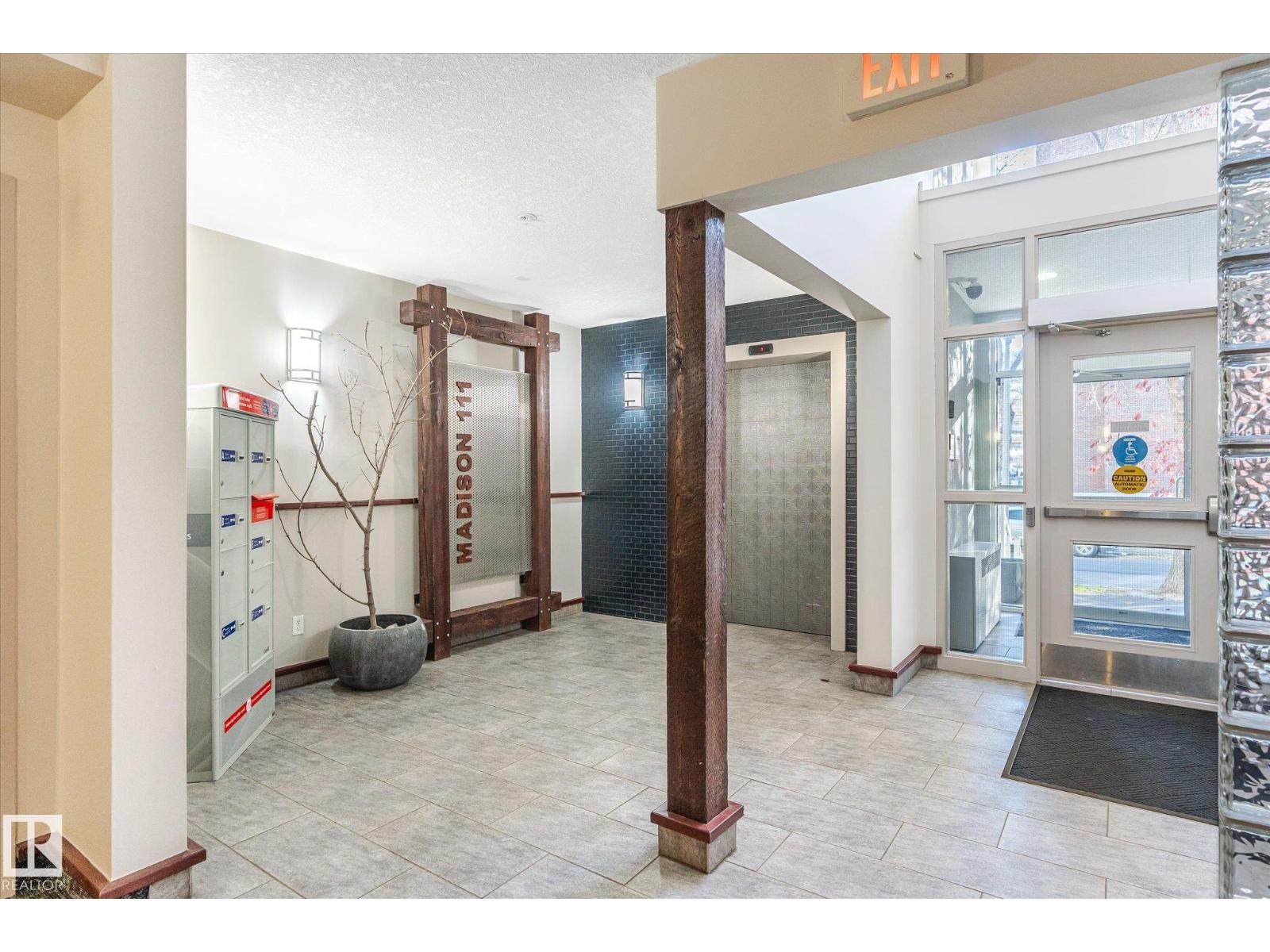 #303 9910 111 St Nw, Edmonton, Alberta  T5K 1K2 - Photo 11 - E4463540