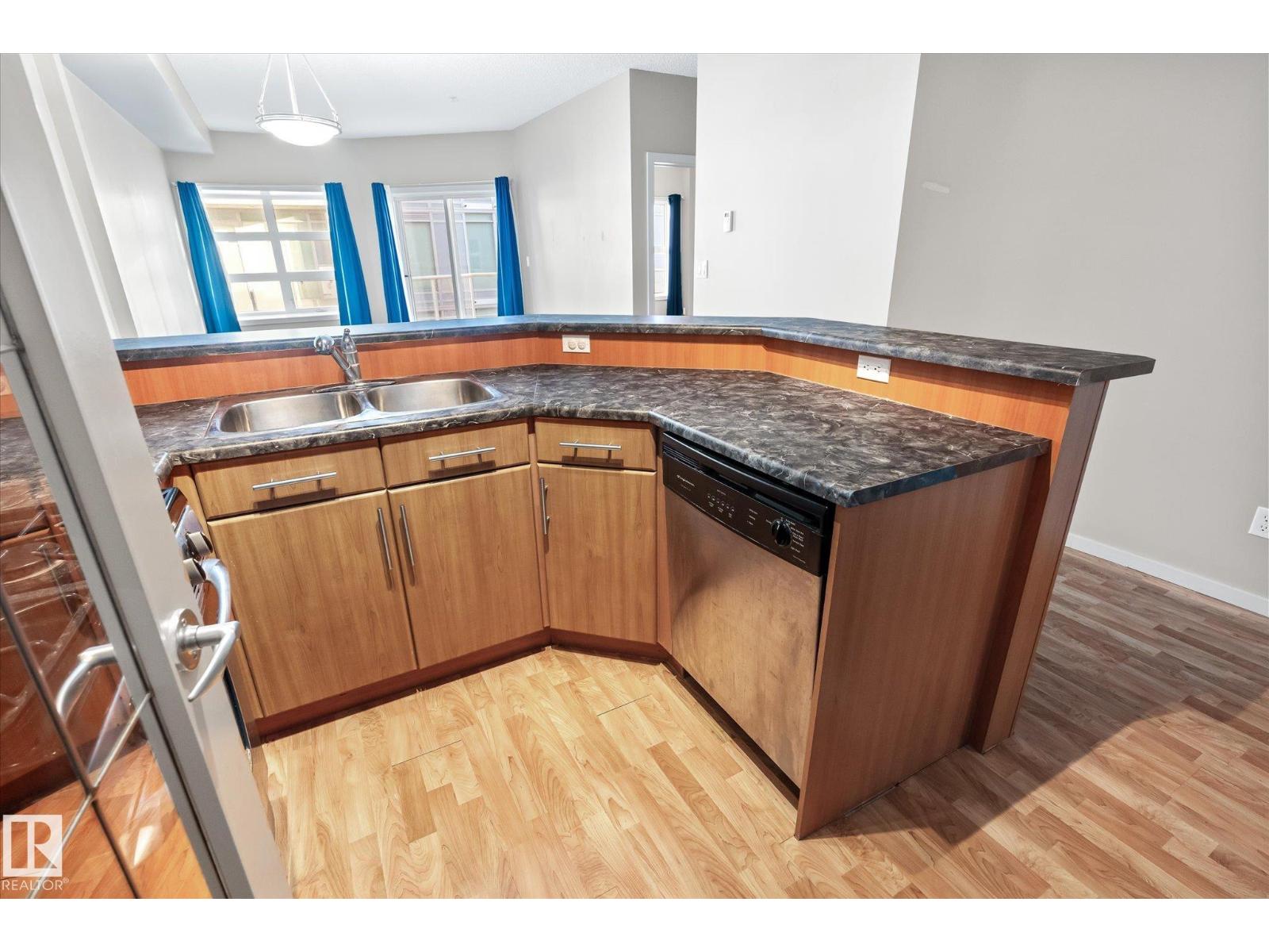 #303 9910 111 St Nw, Edmonton, Alberta  T5K 1K2 - Photo 23 - E4463540