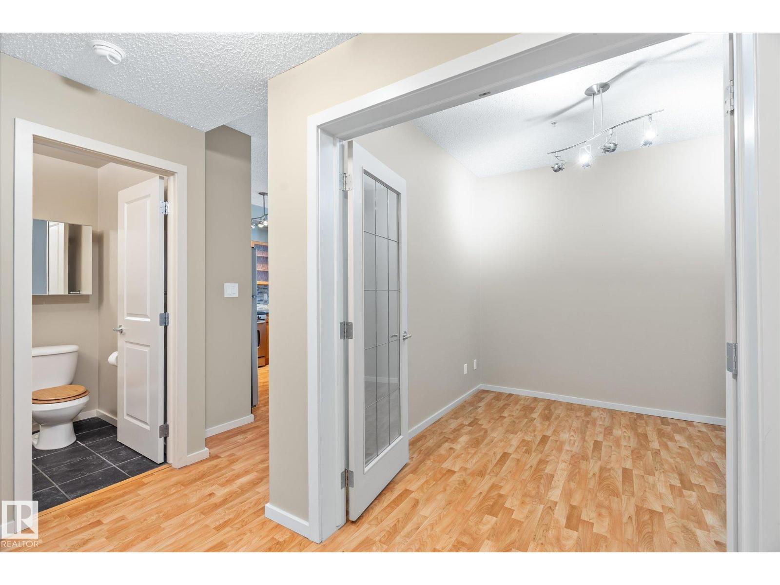 #303 9910 111 St Nw, Edmonton, Alberta  T5K 1K2 - Photo 30 - E4463540
