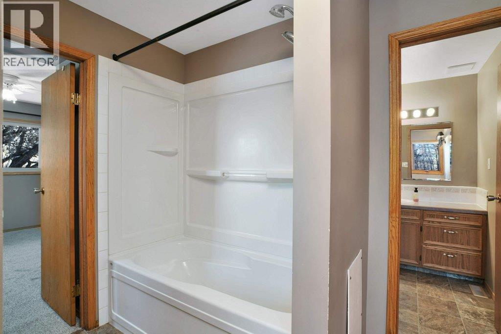 Rr 270, Rural Red Deer County, Alberta  T4E 1L3 - Photo 24 - A2174820