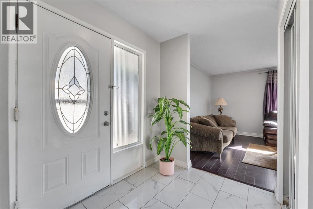 5190 Whitestone Road Ne, Calgary, Alberta  T1Y 1T6 - Photo 3 - A2260315