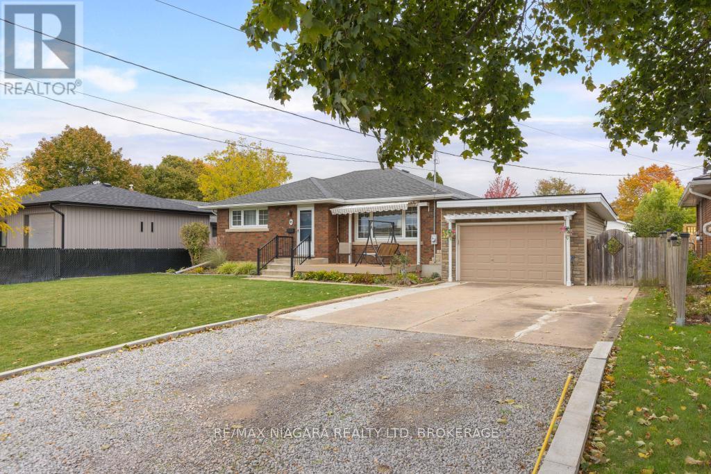 96 Royal Manor Drive, St. Catharines, Ontario  L2M 4L7 - Photo 19 - X12482280