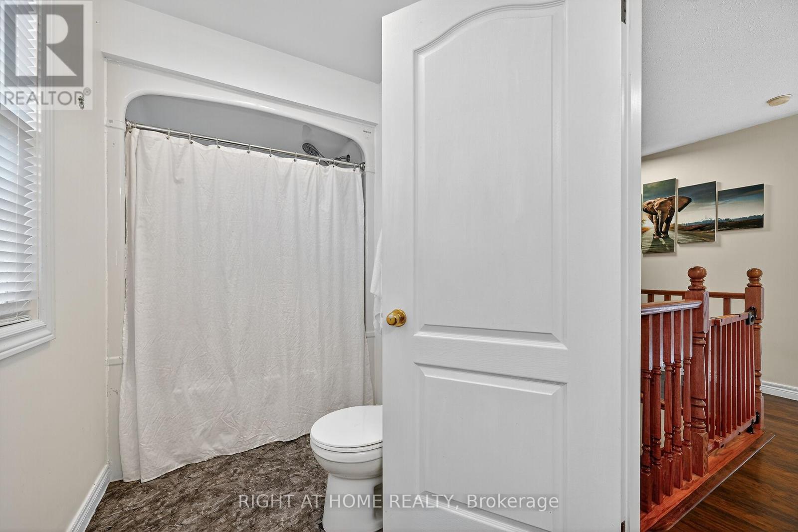 8 Talbot Road, Haldimand, Ontario  N0A 1C0 - Photo 30 - X12482215