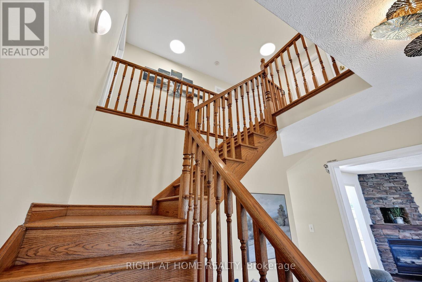 8 Talbot Road, Haldimand, Ontario  N0A 1C0 - Photo 33 - X12482215