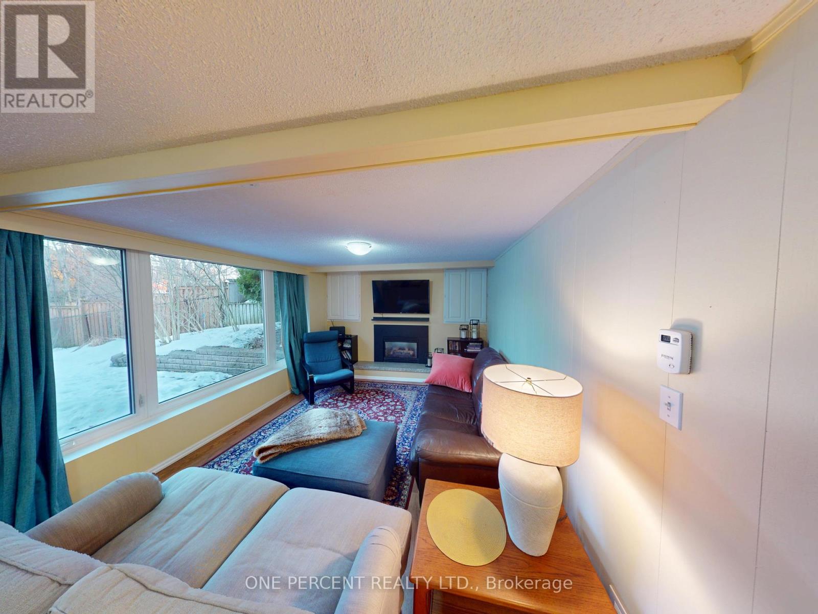 38 Strathcona Drive, St. Catharines, Ontario  L2M 2A9 - Photo 13 - X12482224