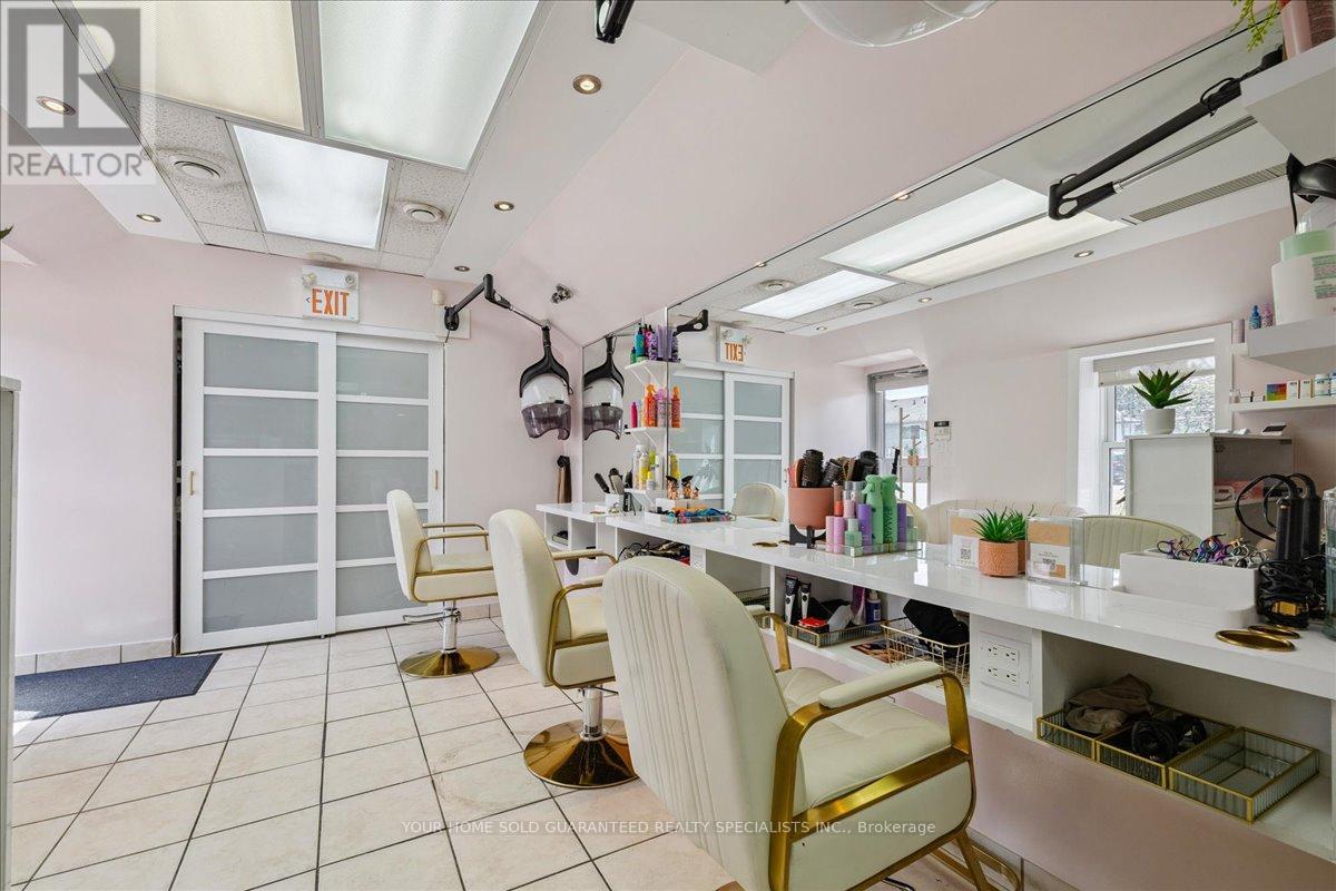 Unit 1 - 550 Upper James Street, Hamilton, Ontario  L9C 2Y4 - Photo 8 - X12482240