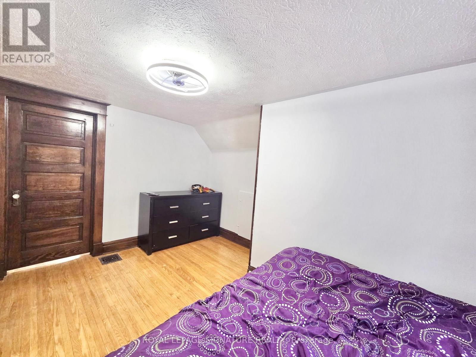 Upper/main - 205 South Street, Brockton, Ontario  N0G 2V0 - Photo 22 - X12482241