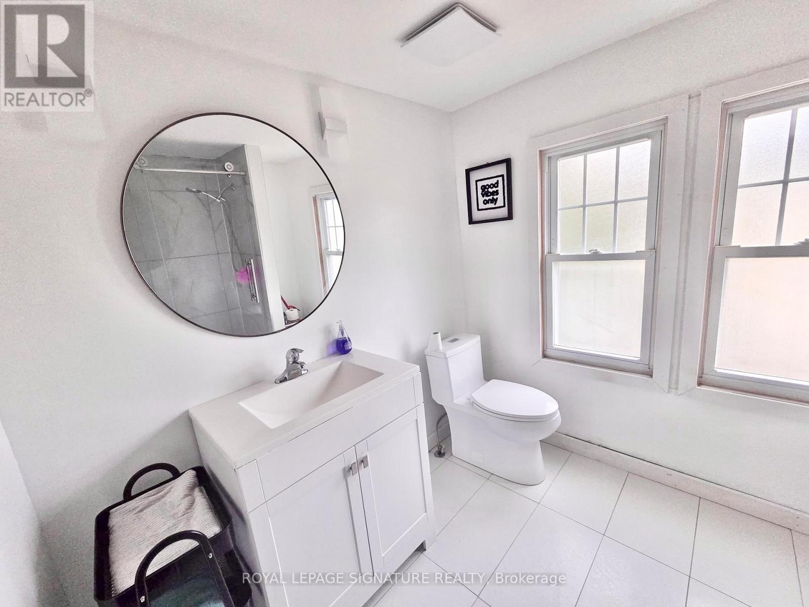 Upper/main - 205 South Street, Brockton, Ontario  N0G 2V0 - Photo 23 - X12482241