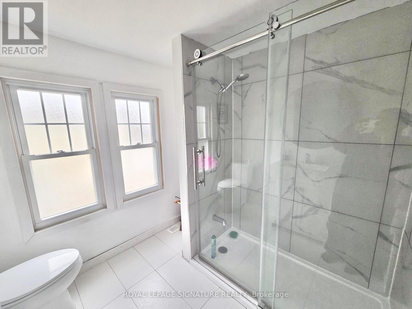 Upper/main - 205 South Street, Brockton, Ontario  N0G 2V0 - Photo 24 - X12482241