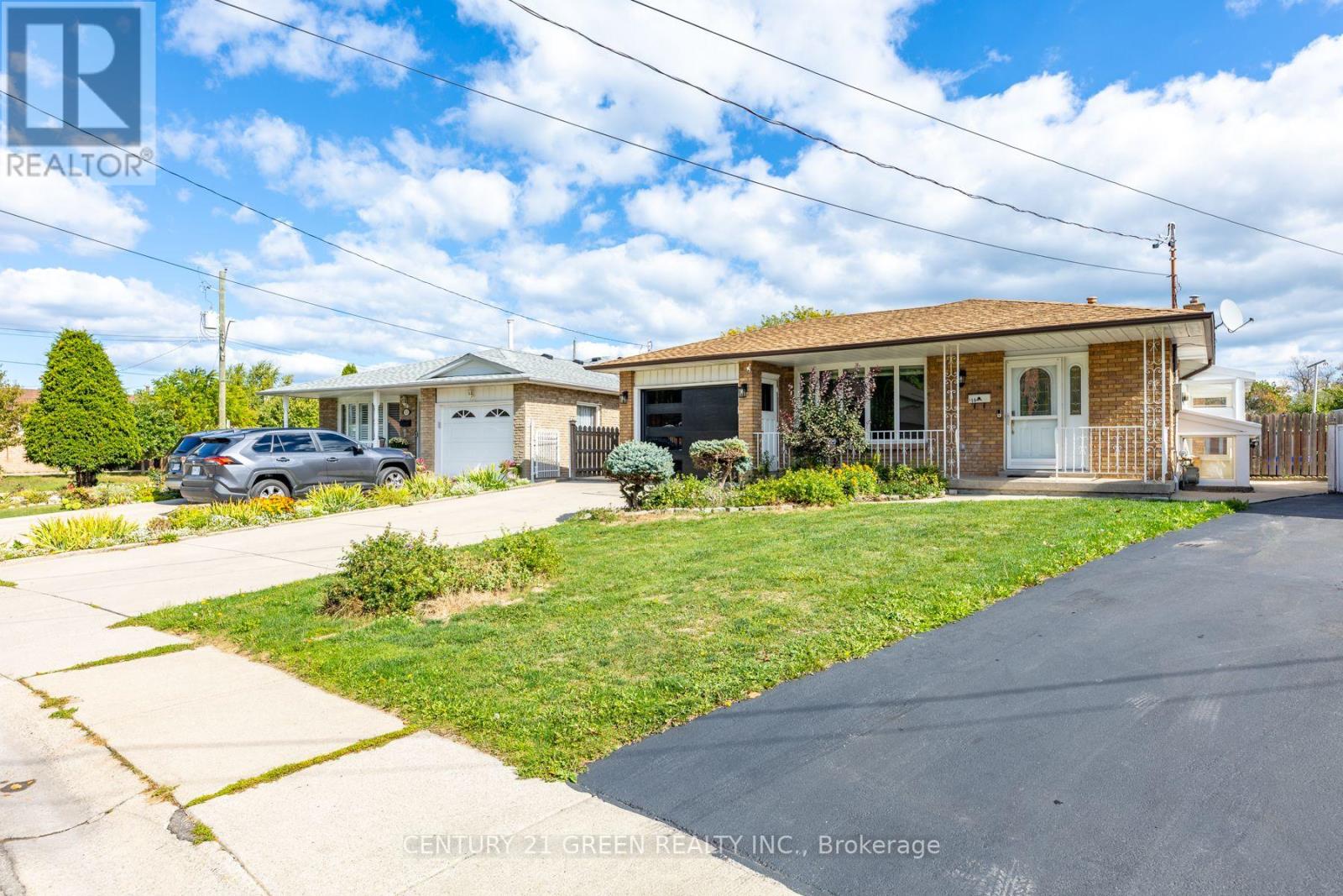 159 Bow Valley Drive, Hamilton, Ontario  L8E 3J9 - Photo 39 - X12482252