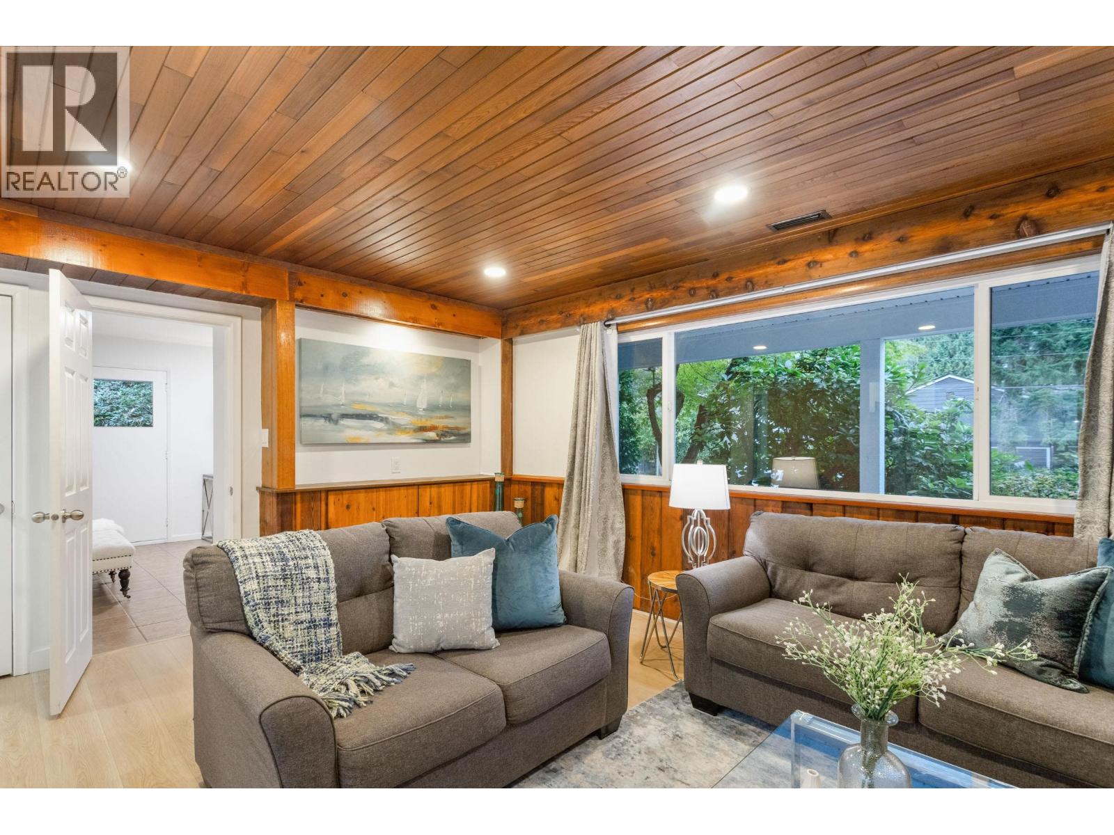 3288 Hoskins Road, North Vancouver, British Columbia  V7J 3B4 - Photo 20 - R3061902