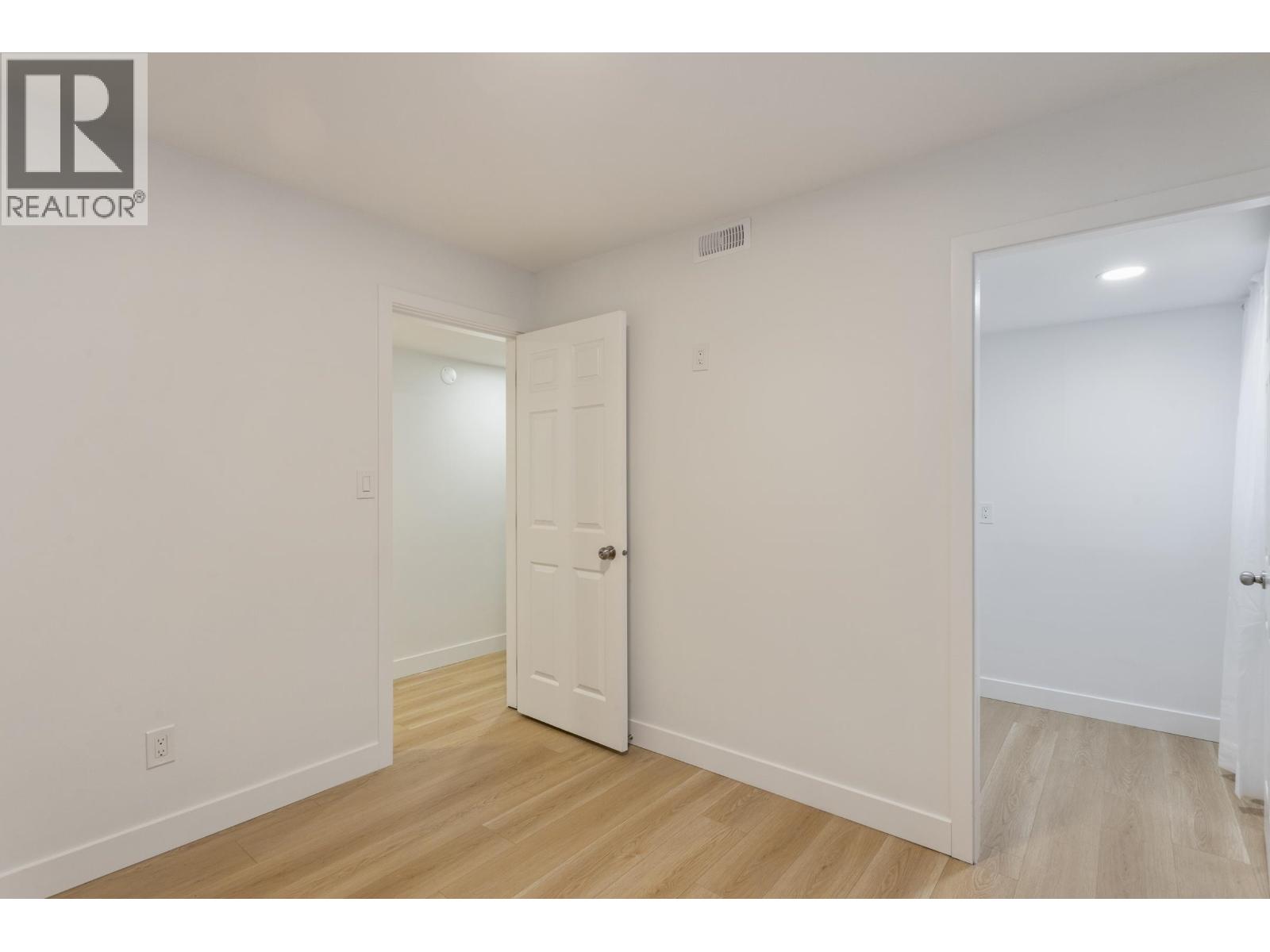 3288 Hoskins Road, North Vancouver, British Columbia  V7J 3B4 - Photo 25 - R3061902
