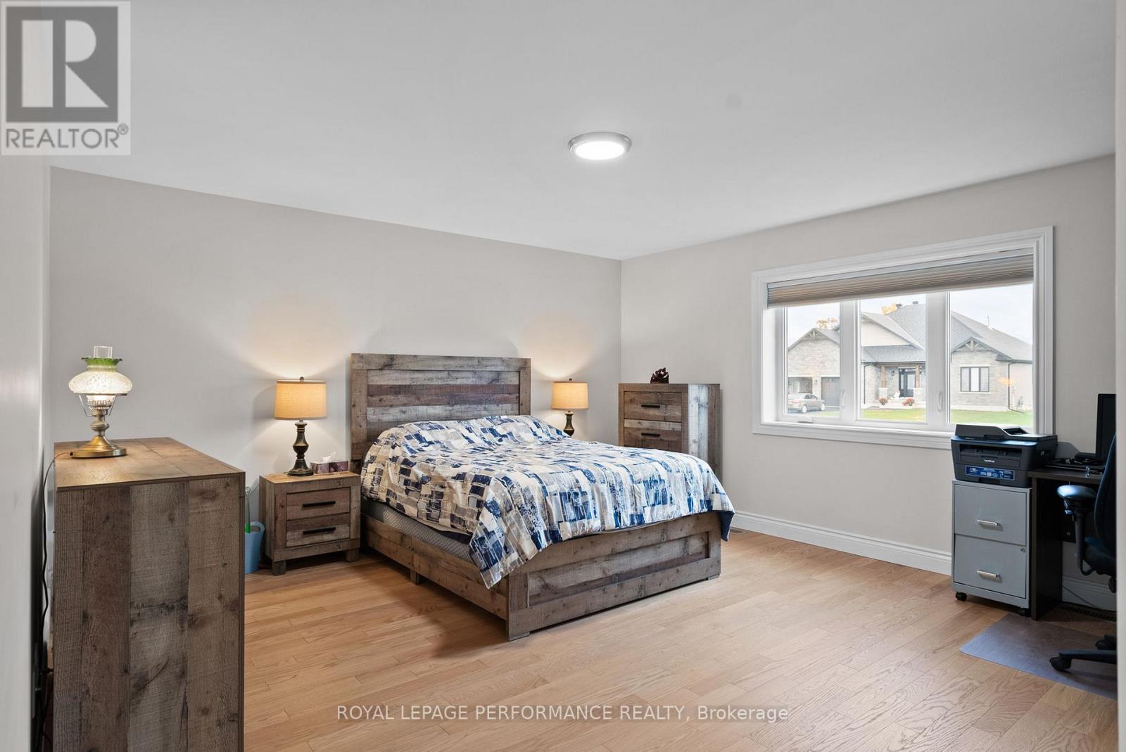 55 Dale Street, South Stormont, Ontario  K0C 1M0 - Photo 23 - X12482278