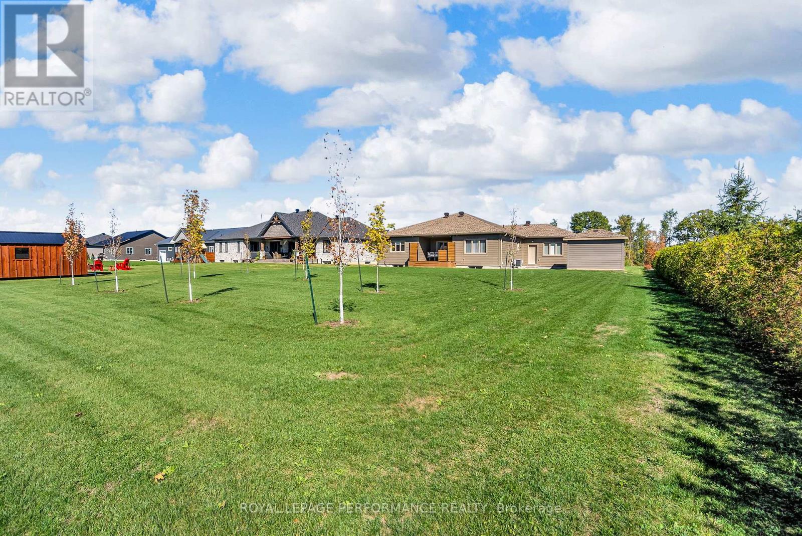 55 Dale Street, South Stormont, Ontario  K0C 1M0 - Photo 45 - X12482278