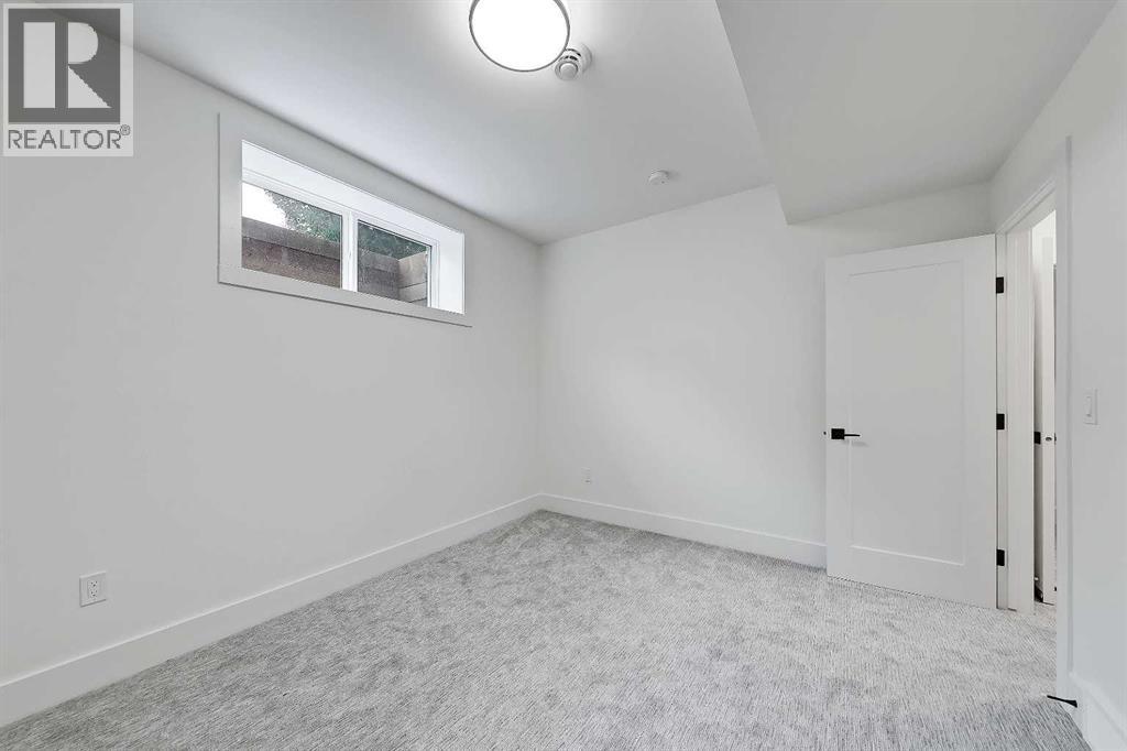 2833 25a Street Sw, Calgary, Alberta  T3E 1Z5 - Photo 39 - A2246445