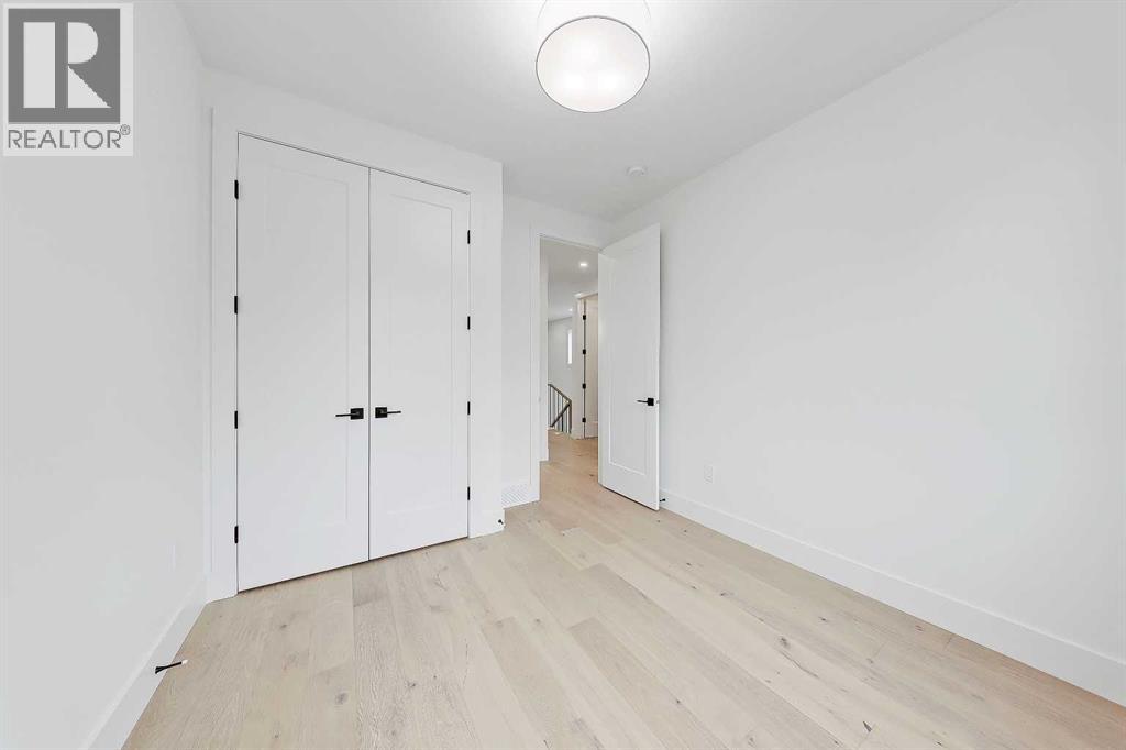 2833 25a Street Sw, Calgary, Alberta  T3E 1Z5 - Photo 32 - A2246445