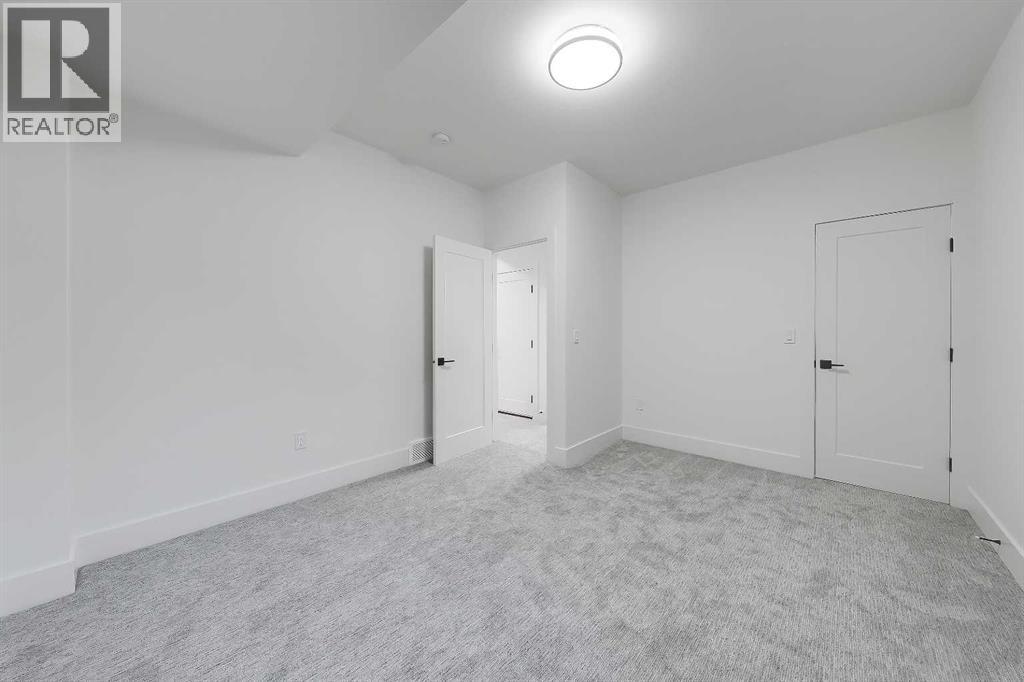 2833 25a Street Sw, Calgary, Alberta  T3E 1Z5 - Photo 43 - A2246445