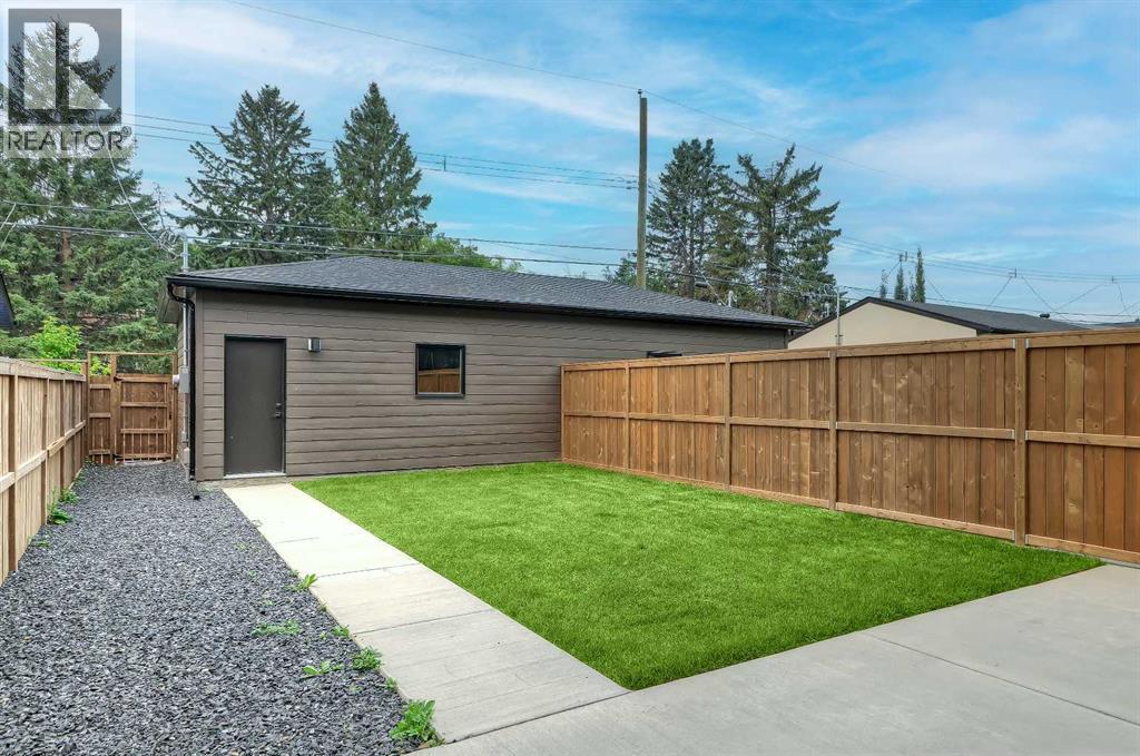 2833 25a Street Sw, Calgary, Alberta  T3E 1Z5 - Photo 45 - A2246445