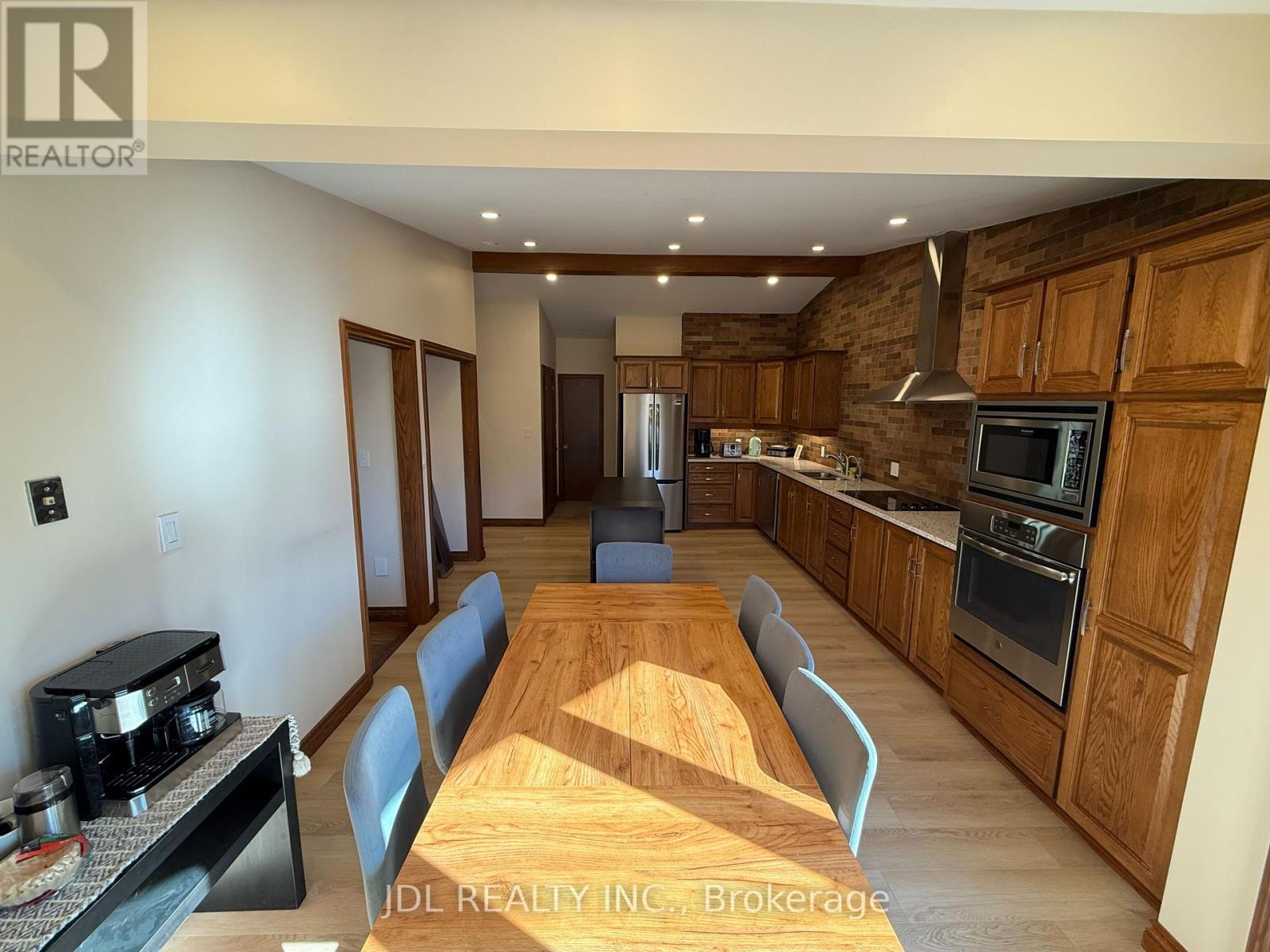 16 Thicketwood Place, Ramara, Ontario  L0K 1B0 - Photo 8 - S12463246