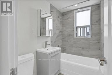 107 - 697 Eglinton Avenue W, Toronto, Ontario  M5N 1C6 - Photo 11 - C12482284