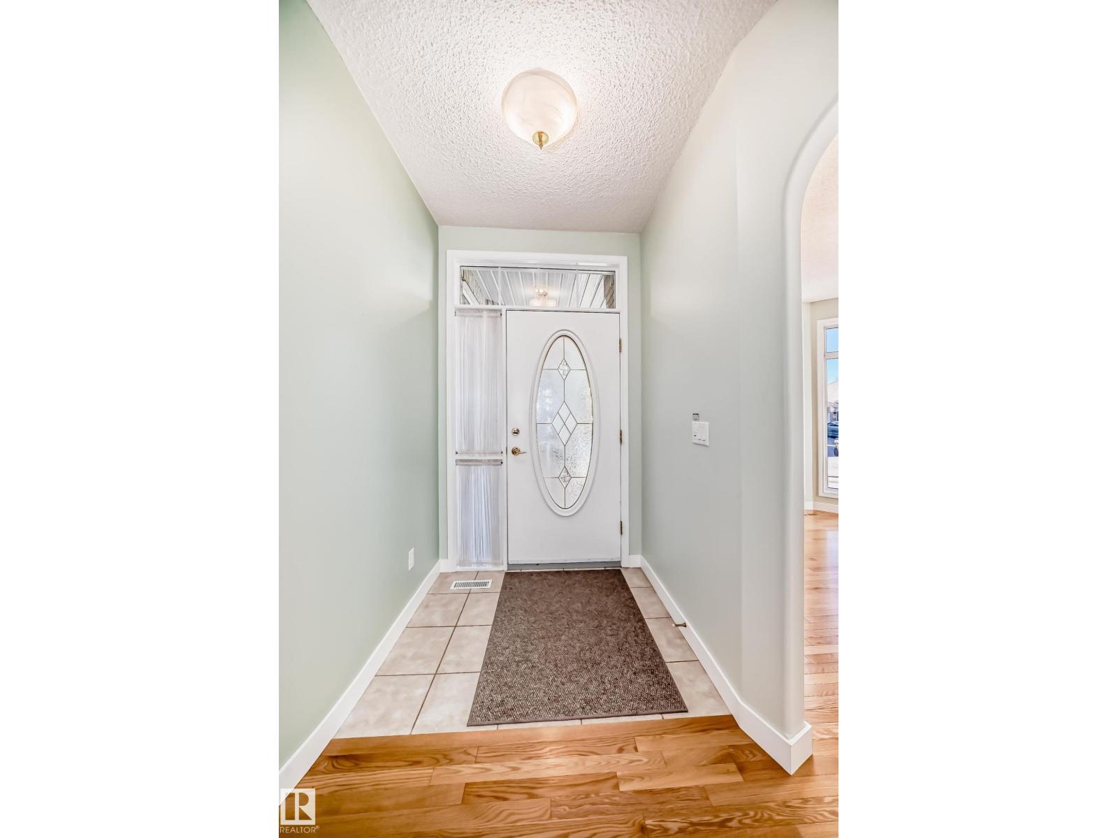 130 Rabbit Hill Co Nw, Edmonton, Alberta  T6R 2R3 - Photo 4 - E4463538