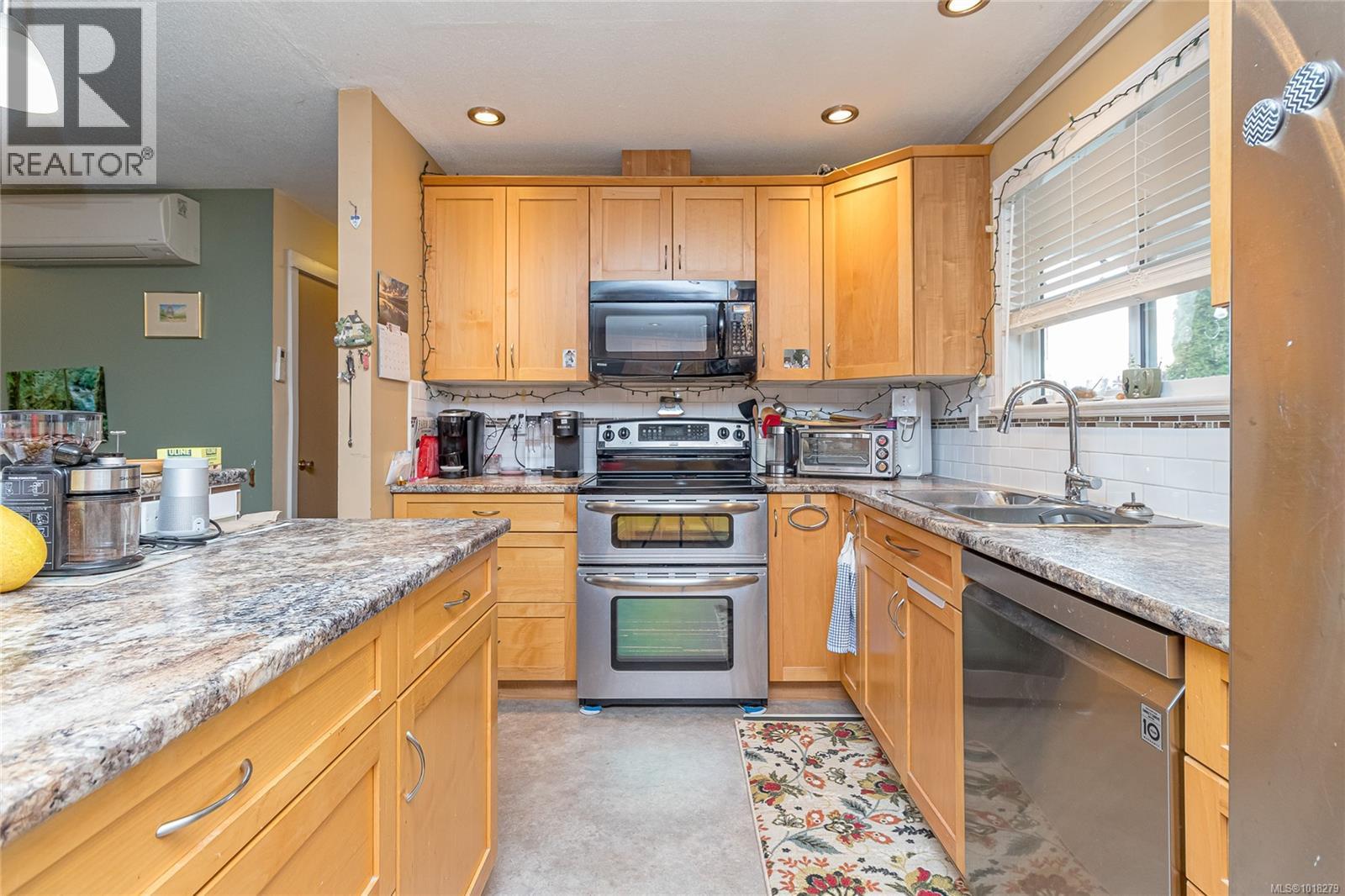 6274 Somenos Rd, Duncan, British Columbia  V9L 4E9 - Photo 5 - 1018279