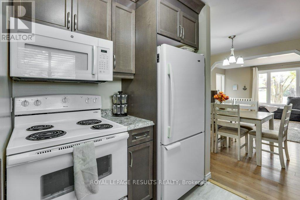 40124 Talbot Line, Southwold, Ontario  N5P 3T2 - Photo 16 - X12482318