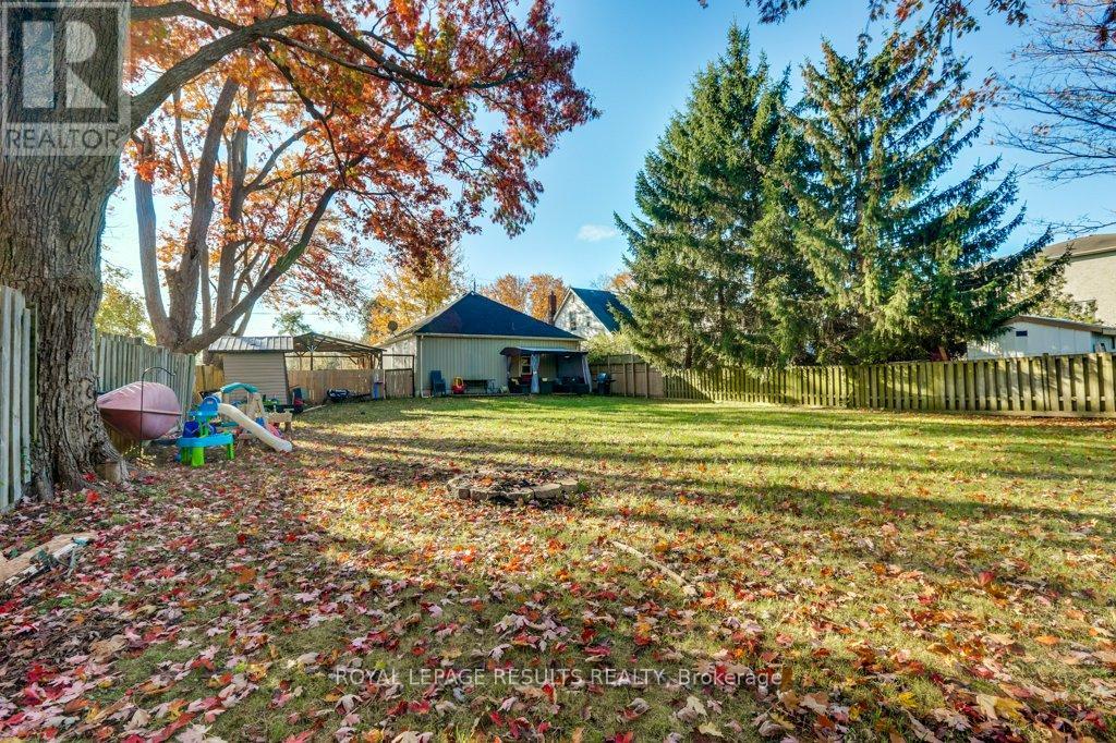 40124 Talbot Line, Southwold, Ontario  N5P 3T2 - Photo 36 - X12482318