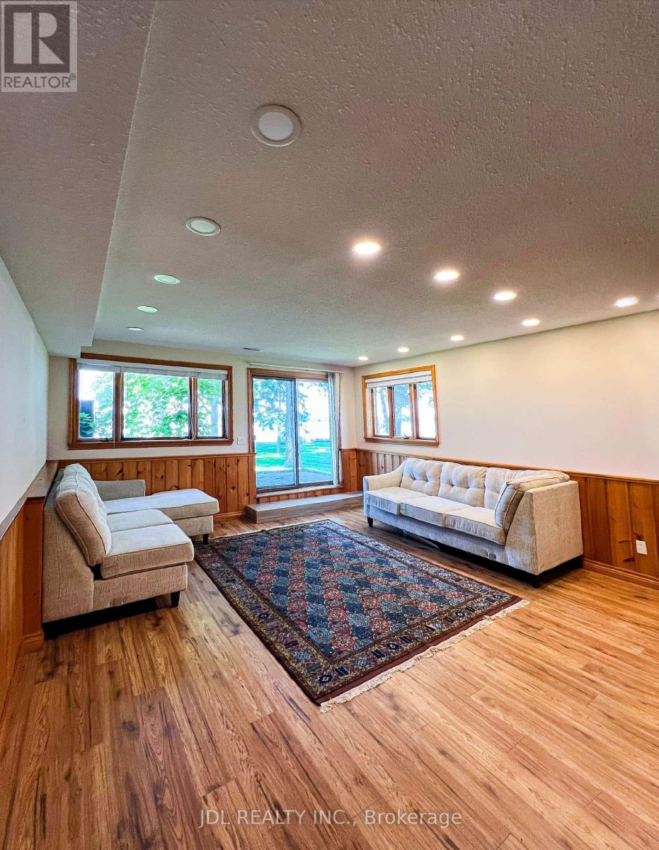 16 Thicketwood Place, Ramara, Ontario  L0K 1B0 - Photo 24 - S12463246