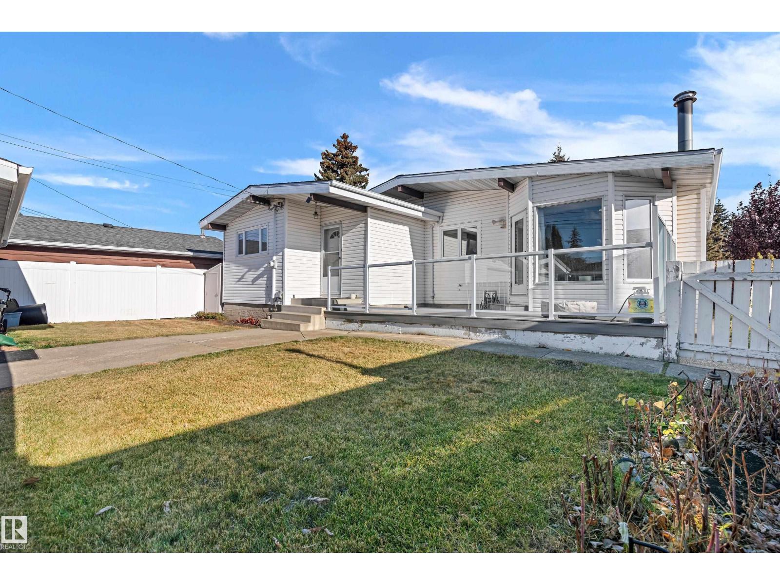 9708 64 St Nw, Edmonton, Alberta  T6B 1R3 - Photo 50 - E4463544